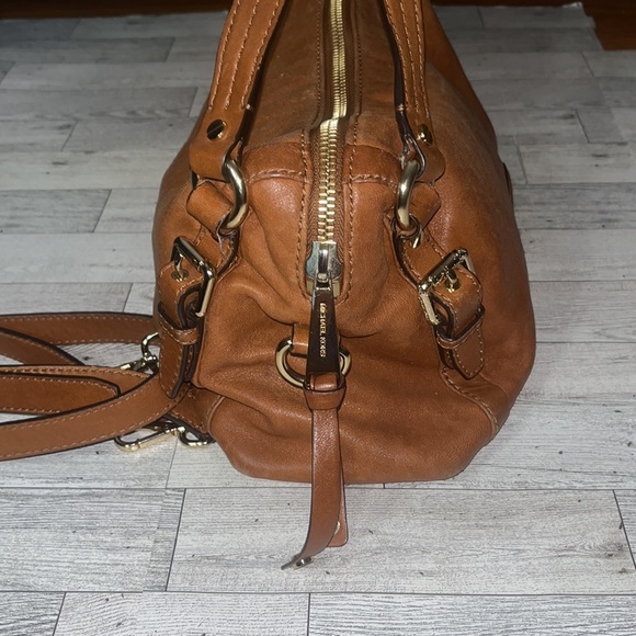 Michael Kors brown leather satchel crossbody bag - Picture 4 of 12
